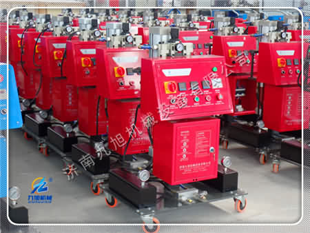 聚氨酯外墻保溫噴涂機高效噴涂的優(yōu)勢